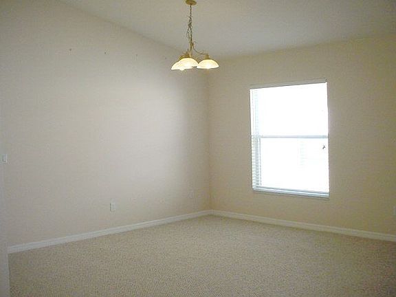 3rd image of 2709 Bellewater Pl
