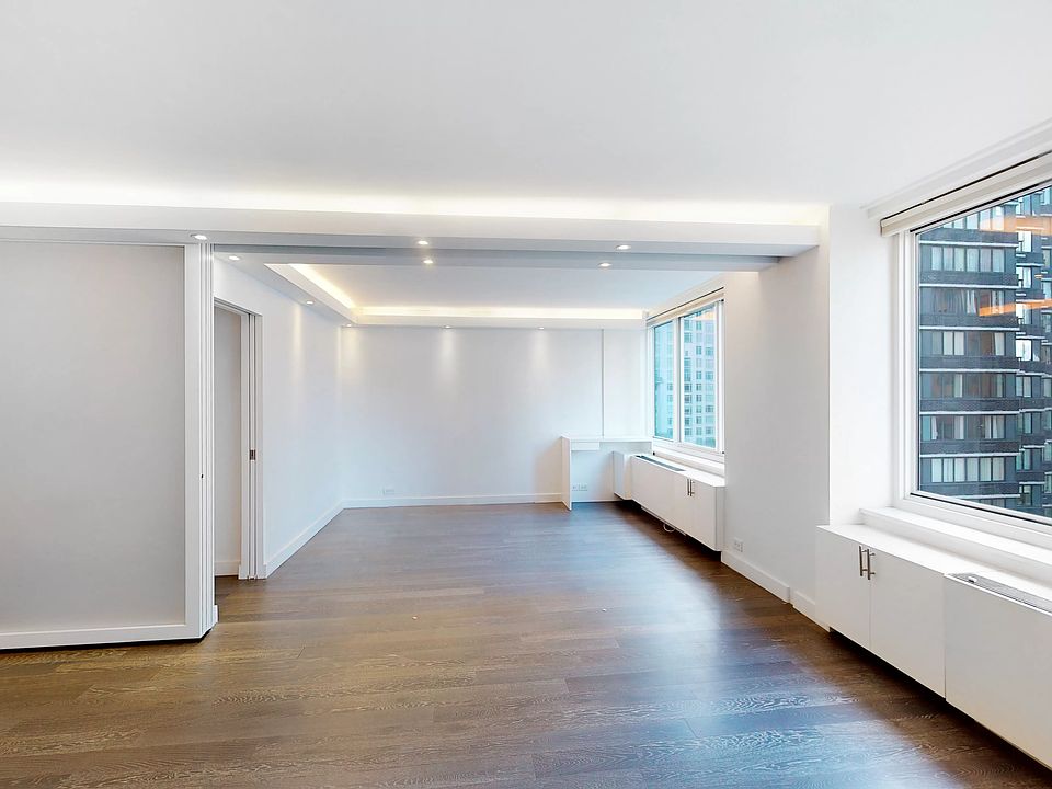 1st image of 61 W 62nd St APT 15F