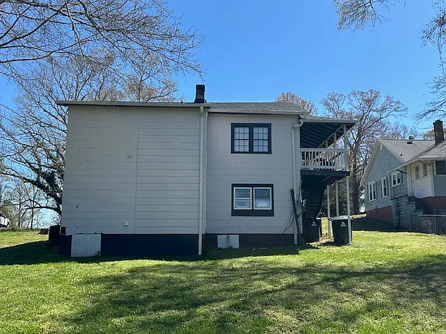 2 bed, 770 sqft, $900 — Photo 2