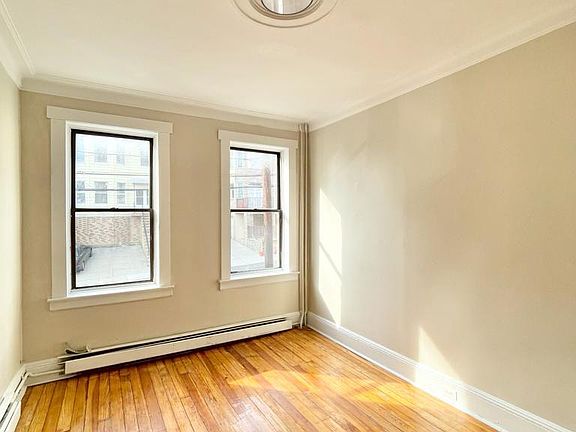 5th image of 68 Clifton Pl APT 1R