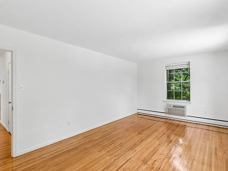 101 Mill Creek — Photo 38