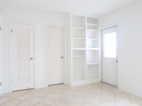 5th image of 228 146th Ave E #228B