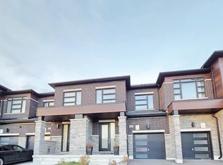 166 Ogston Cres, Whitby, ON L1P0H3