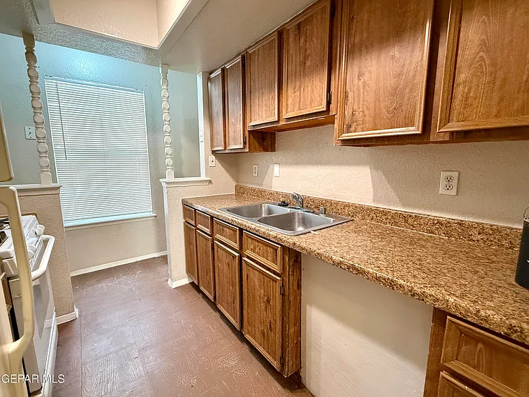 3112 Wayside St #B — Photo 8