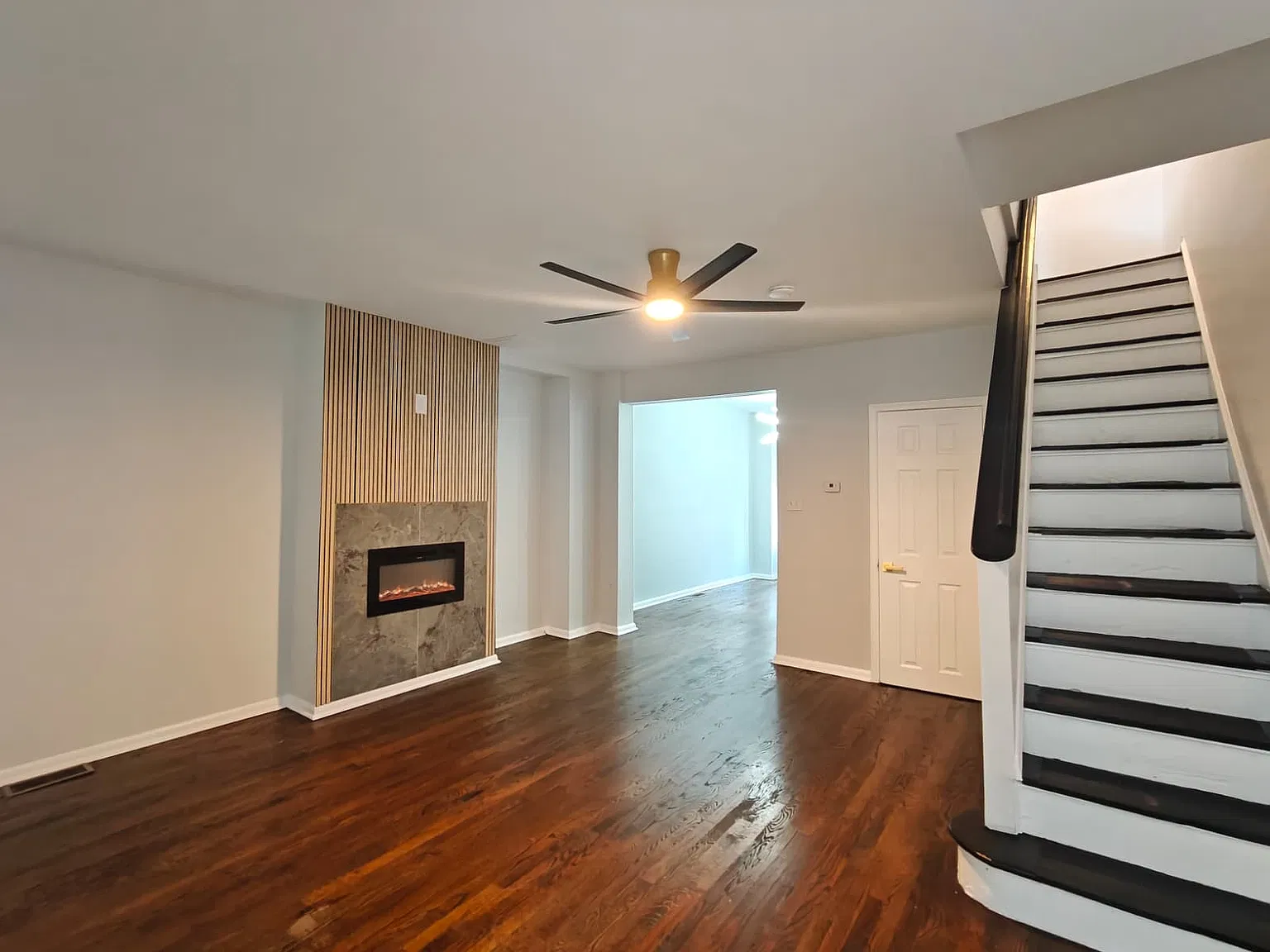 Gorgeous Home Available Now! — Photo 1