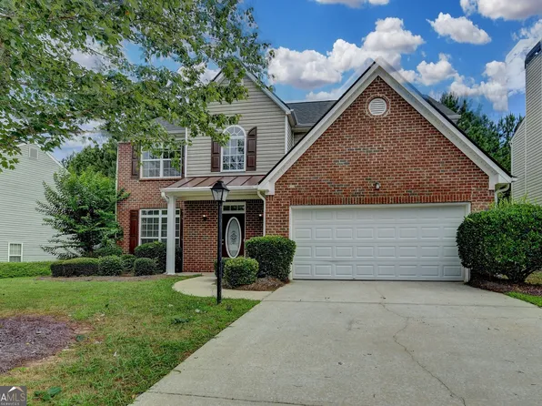 2421 Fall Creek Lndg, Loganville, GA 30052