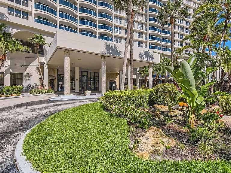 3800 S Ocean Dr #1818 — Photo 21