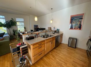 2422 Tremont Pl APT 206, Denver, CO 80205