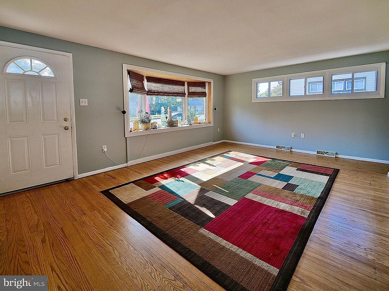 2 bed, 1860 sqft, $1,900 — Photo 4