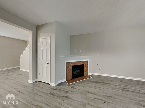 5th image of 4718 Northwood Hills Dr