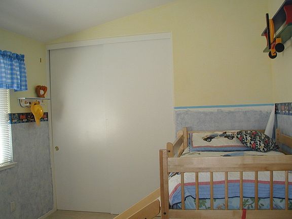 2nd image of 4933 Cougar Peak Way