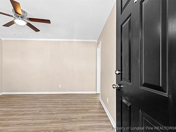 3rd image of 281 Ramona Dr
