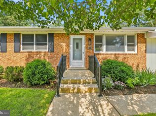 8618 Lantern Ln, Clinton, MD 20735