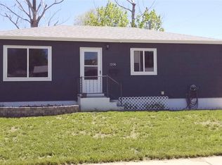 1306 Greenbriar St, Rapid City, SD 57701