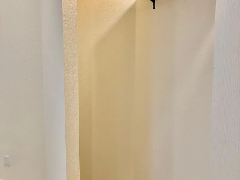 4204 3rd Ave #5 — Photo 32
