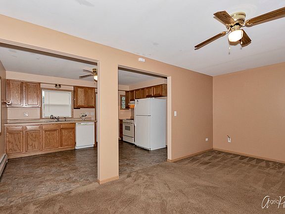 5th image of 1901 Joanna Ave