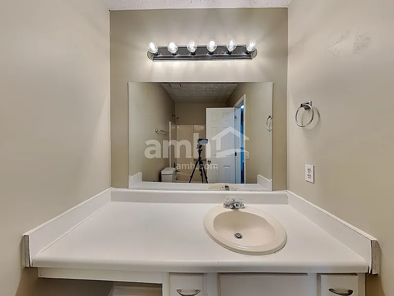 808 Grindstone Pl SW — Photo 20