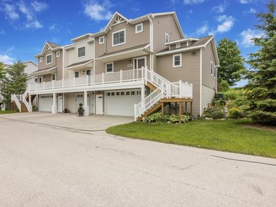 4850 Black Bear Dr, Traverse City, MI, 49684
