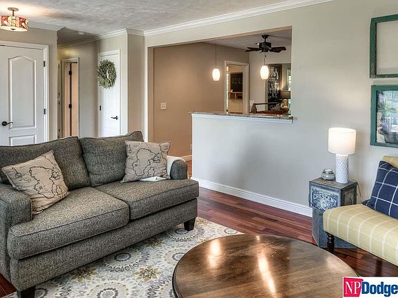 5th image of 3524 Parkview Dr