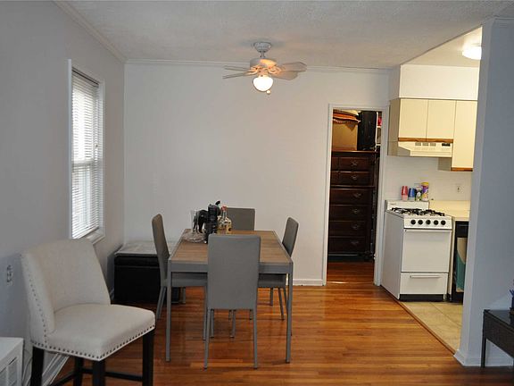 4th image of 195 N Village Ave APT 24D