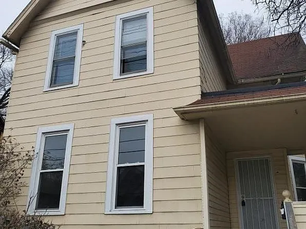 3221 W 41st St, Cleveland, OH 44109