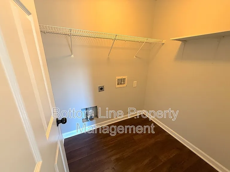 2910 Watercrest Dr NW — Photo 15