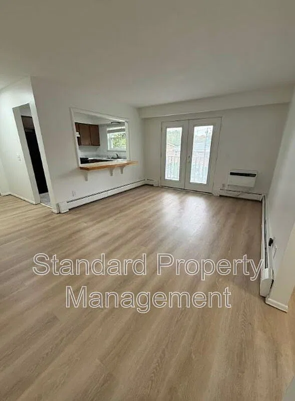 1 bed, 1.0 bath, $1,075 — Photo 1