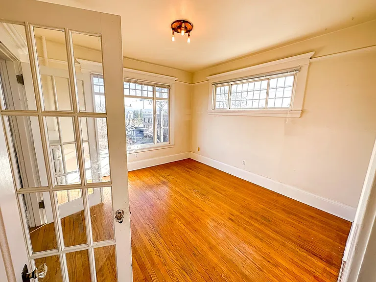 Littlefield Apartments — Photo 12