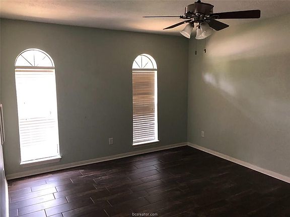 5th image of 1212 Haddox Ct
