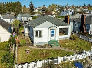 1137 Jacobsen Blvd, Bremerton, WA 98310