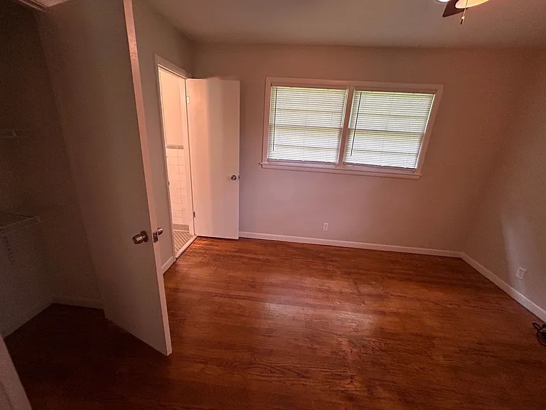 3614 Wilbur Ave NW — Photo 8