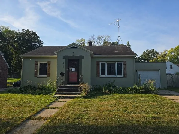 317 Rice St NW, Sleepy Eye, MN 56085