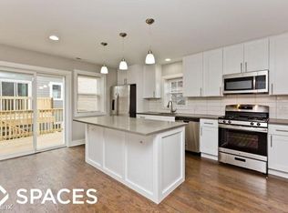 1429 N. Cleaver St., Chicago, IL 60642
