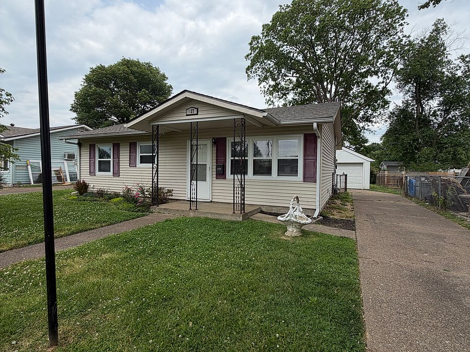 1st image of 627 Fargo St