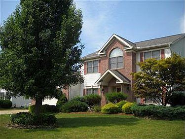 1st image of 10130 Foxwood Dr