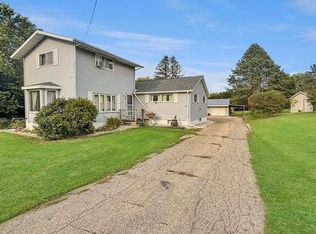 596 Green Bay Rd, Denmark, WI 54208