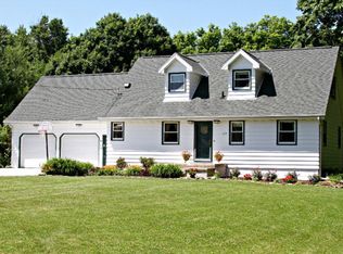 105 W Center St, Catlin, IL 61817