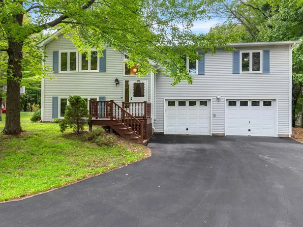 488 North Brownell Road, Williston, VT 05495