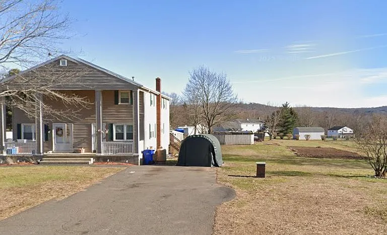 41 Hoffman Rd #41 — Photo 1