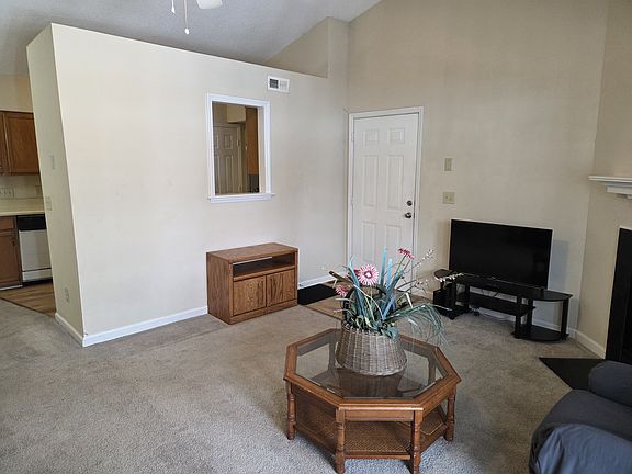5th image of 801 Moultrie Ct Unit G