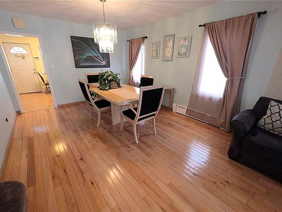 4th image of 2021 E 61st St #1