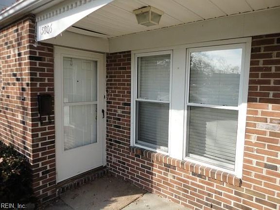 2nd image of 5806 W Hastings Ct