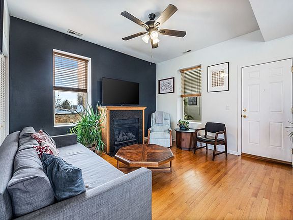 2nd image of 2904 N Avers Ave Unit 3R