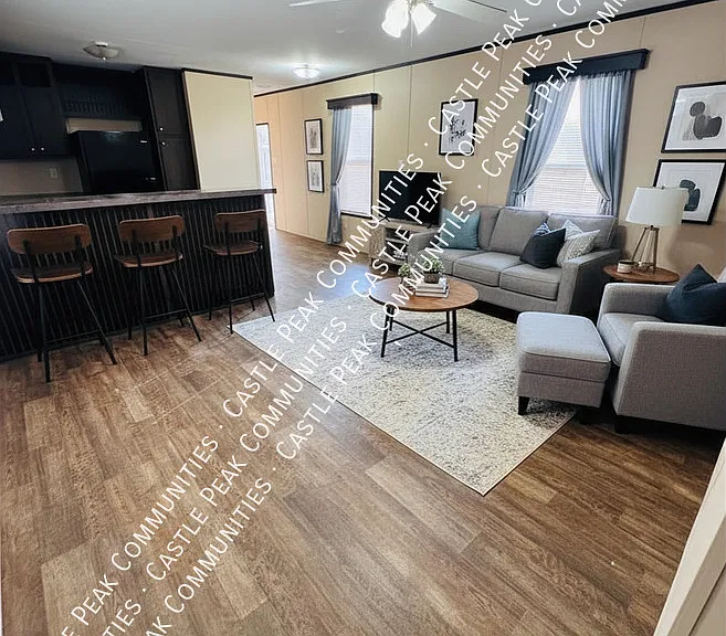 7331 4th St #101 — Photo 2