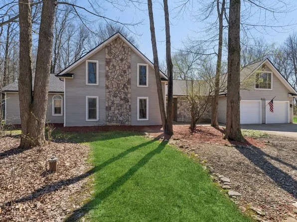 678 Wall Rd, Wadsworth, OH 44281