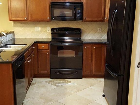 4th image of 355 Carlisle Park Dr