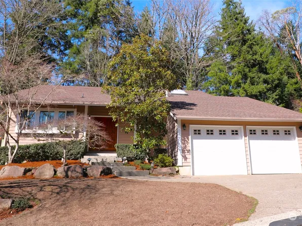 13416 SE 52nd Street, Bellevue, WA 98006