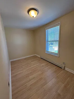 Rented by NY Space Finders Inc. | media 4