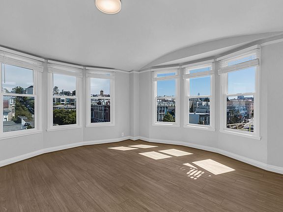 2nd image of 255 Steiner St #302