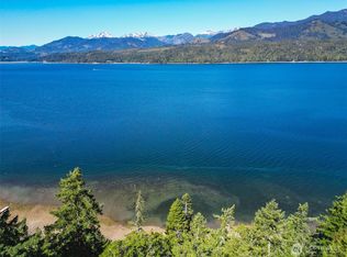 1048 Hood Dr NW, Seabeck, WA 98380